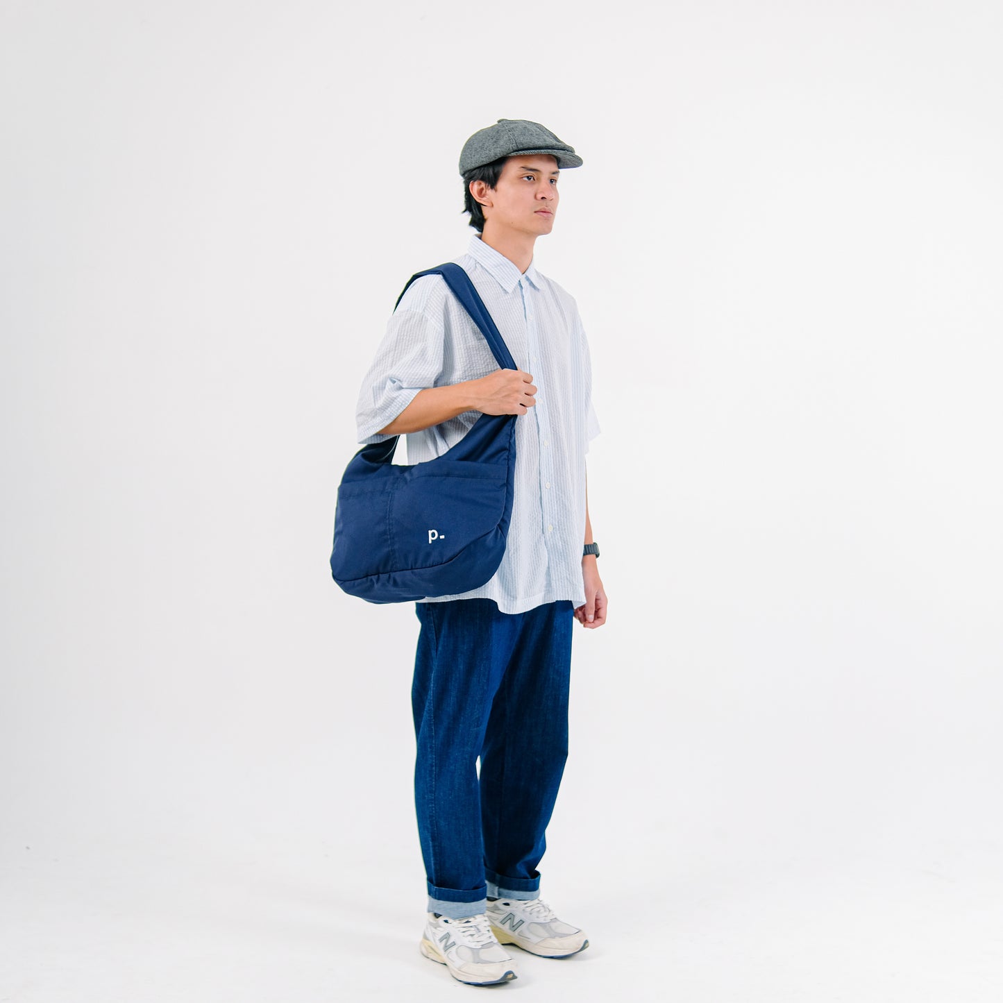 Navy Everyday Messenger Bag