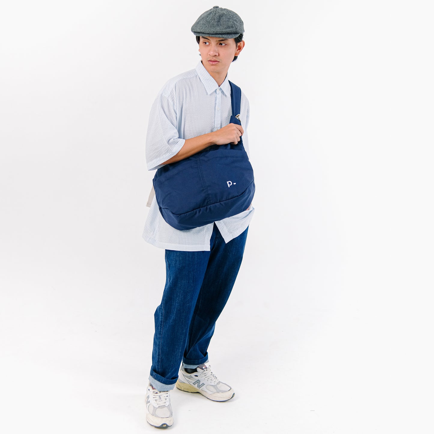 Navy Everyday Messenger Bag