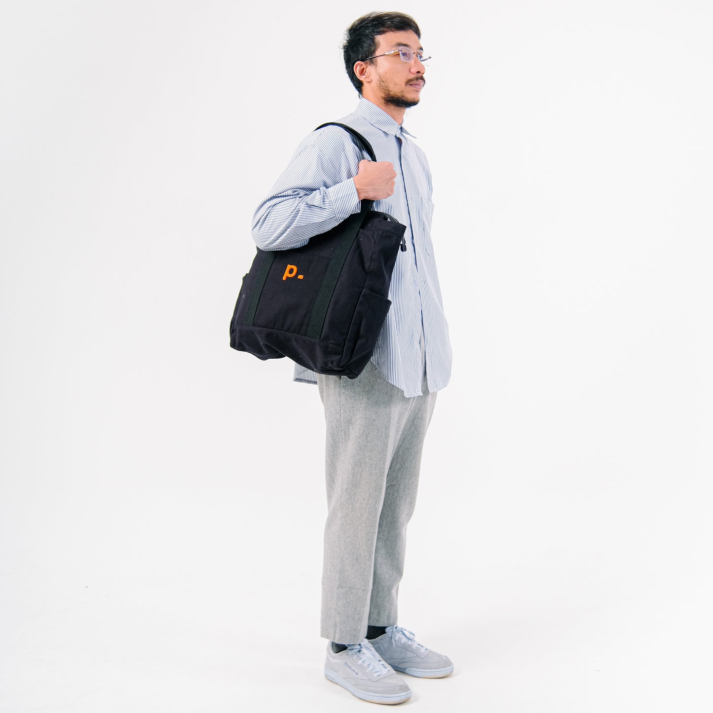 Black Everyday Logo Totebag 2.0 (O)